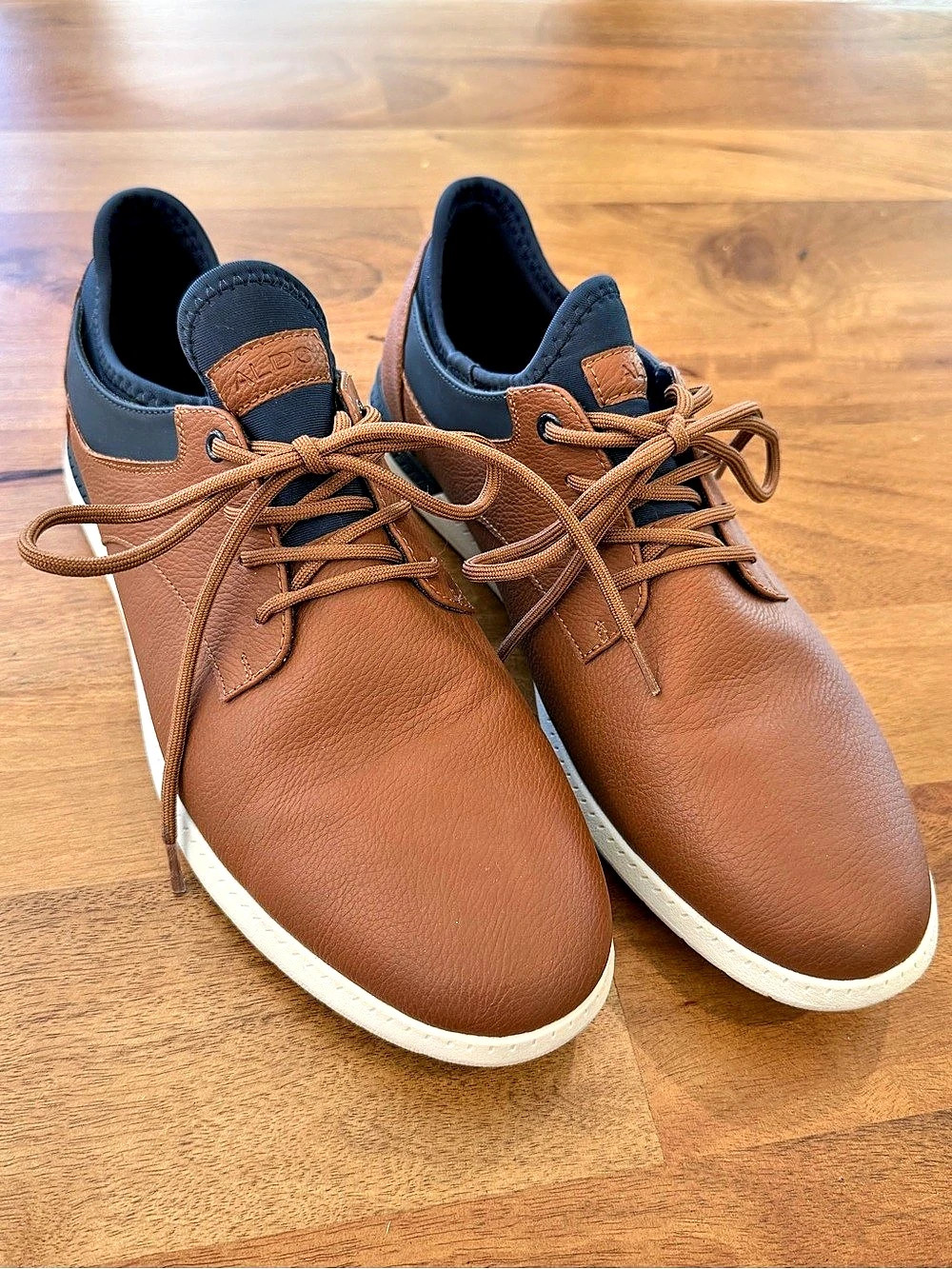ALDO Men's Brown & Blue Lace-Up Dress Shoes with White Soles Men’s US 9.5 *EUC*